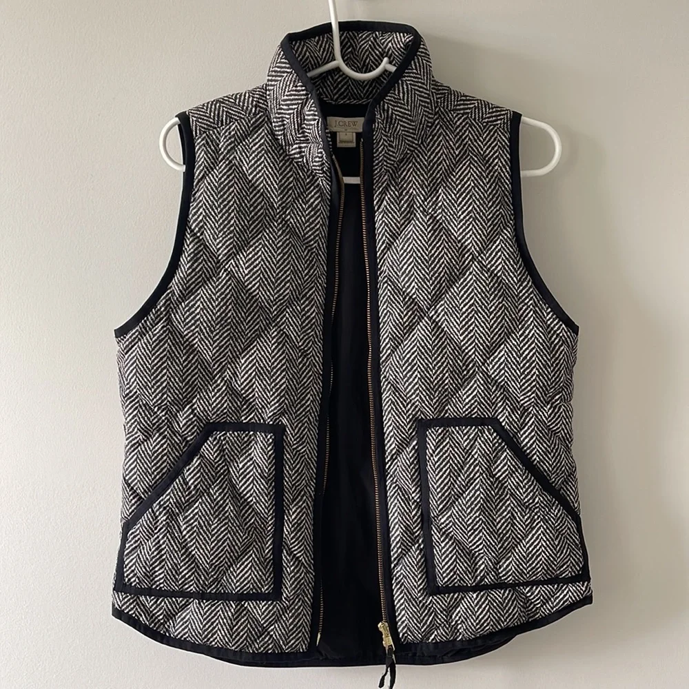 Jcrew excursion quilted vest S